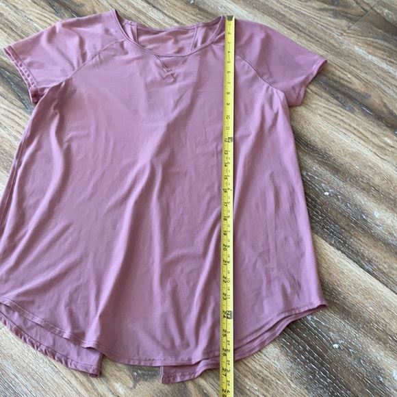 Lululemon Mix & Mesh Short Sleeve Tee - Picture 9 of 10
